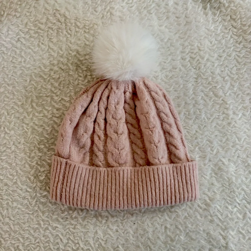 Joie pink Blush Cable Knit Beanie Pom-Pom Womens cute winter hat
